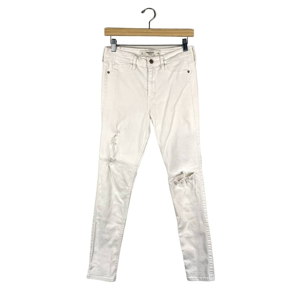 Abercrombie & Fitch High Rise Skinny Distressed White Jeans 28